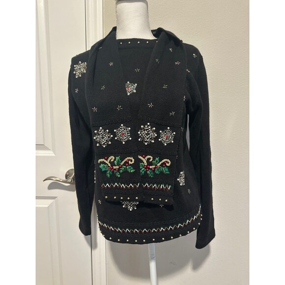 Christmas Sweater - Picture 1 of 4